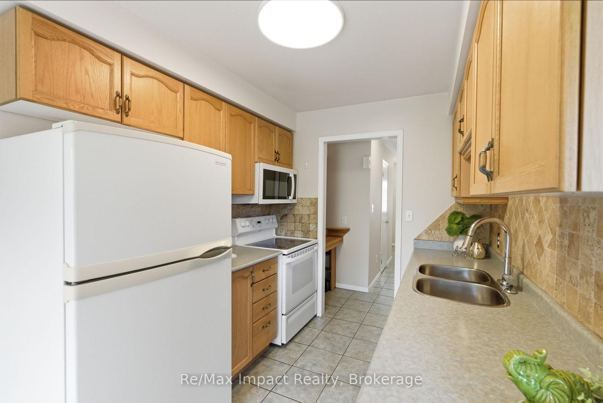45 Barron Court photo 12