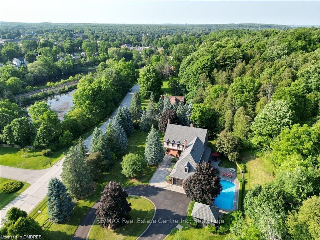 111 MCLAREN Road photo 45