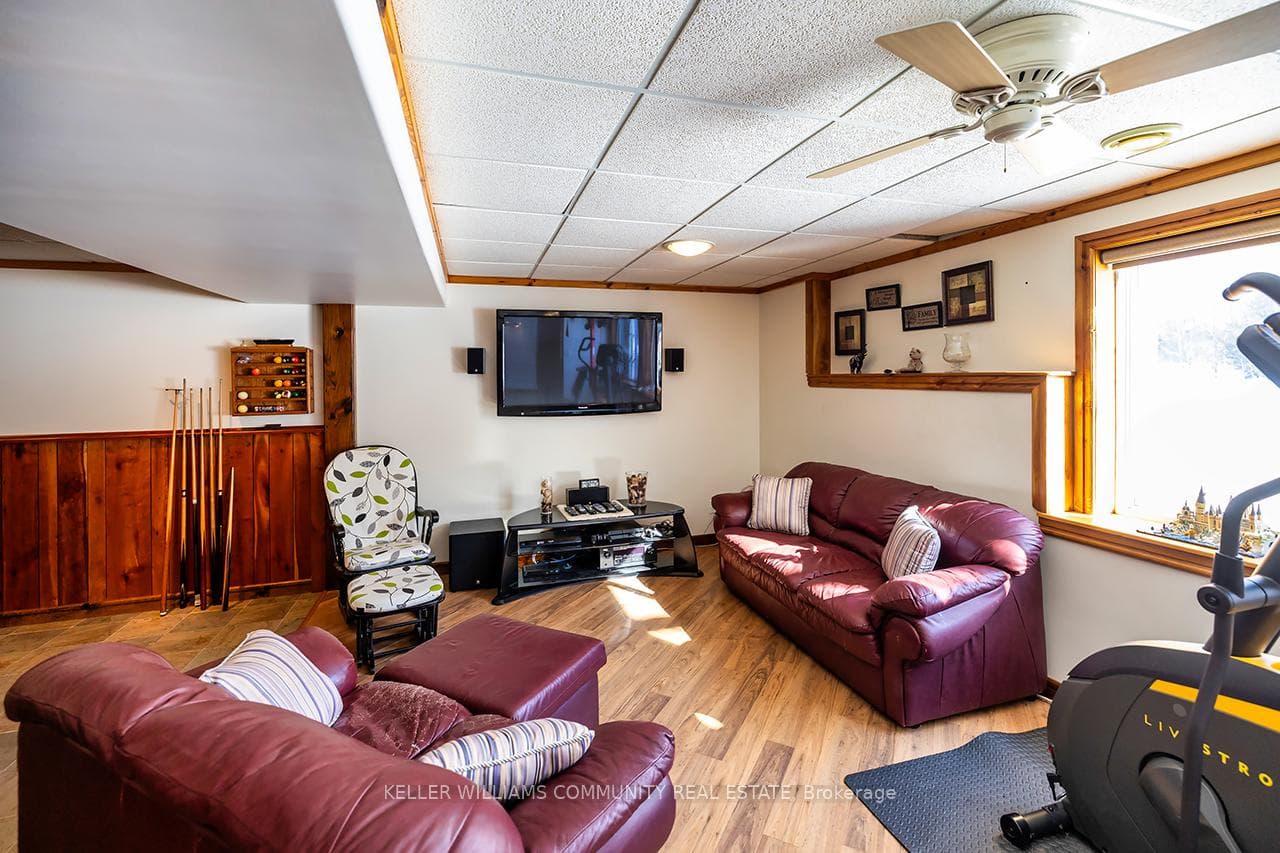 769 Penryn Road photo 31