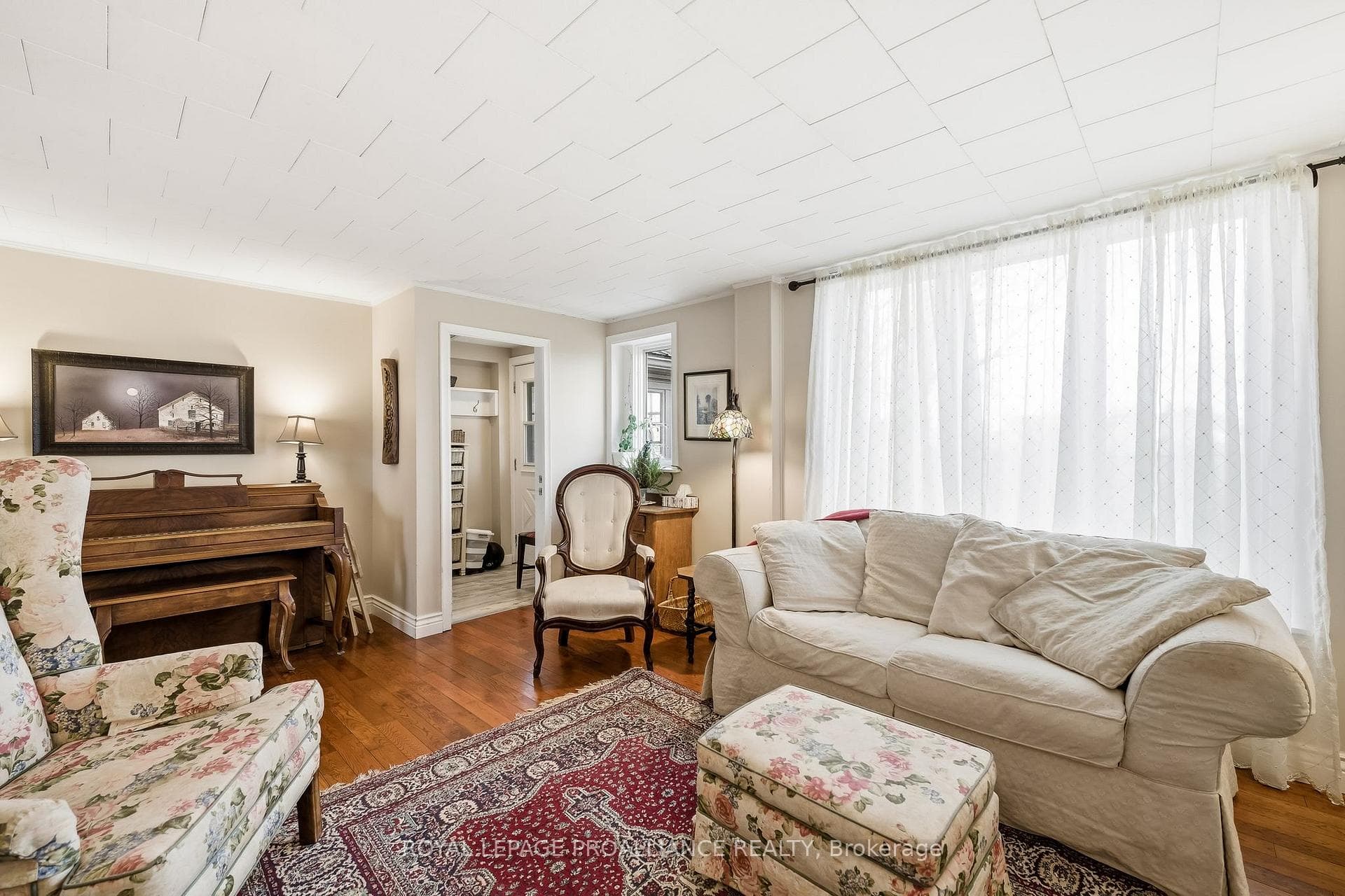 193 Henry Street photo 20