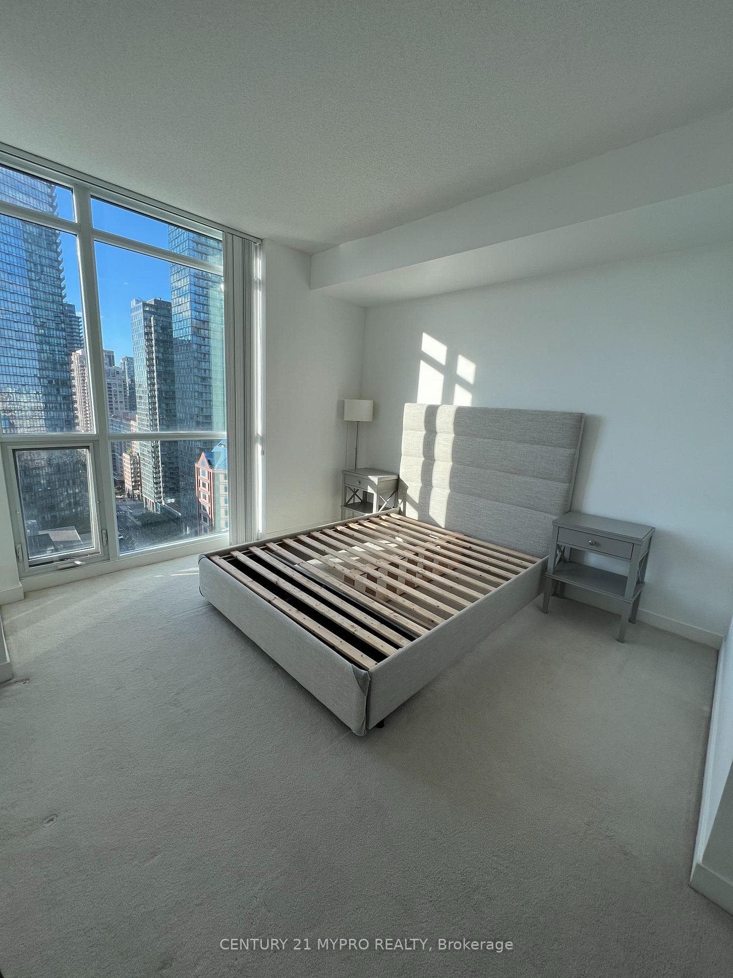 770 Bay Street Unit 2401 photo 10