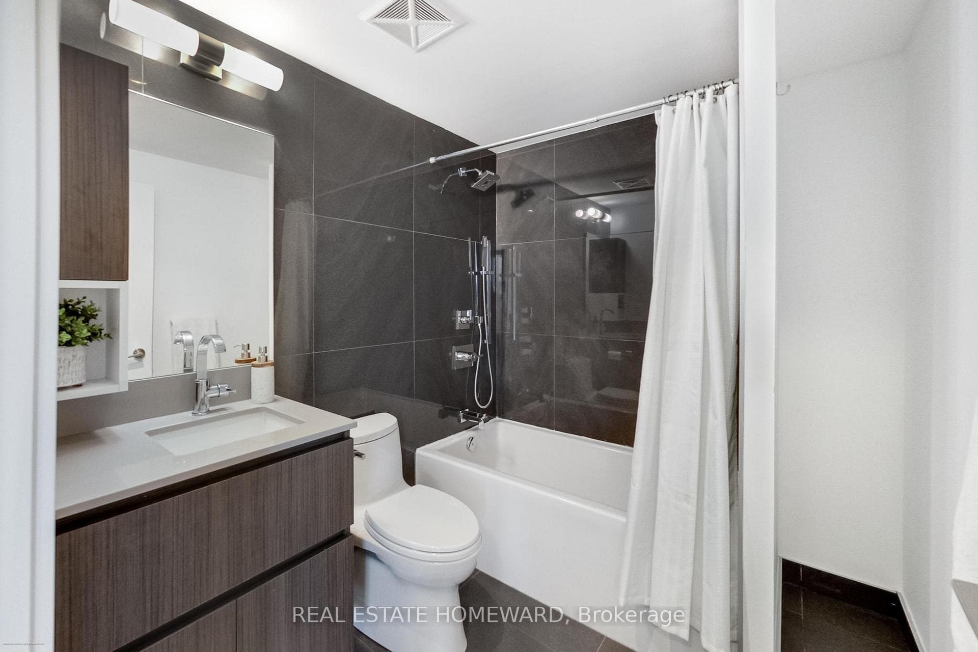 4-Piece Bathroom