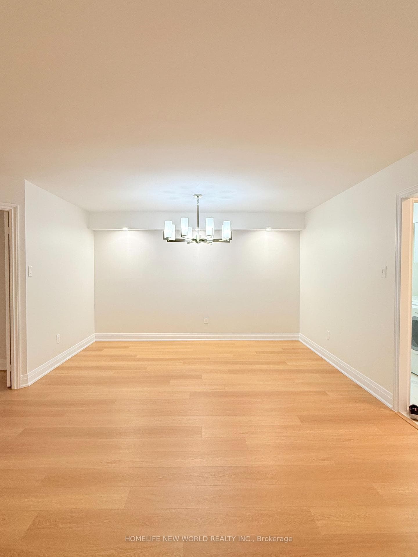65 Spring Garden Avenue Unit 2208 photo 6