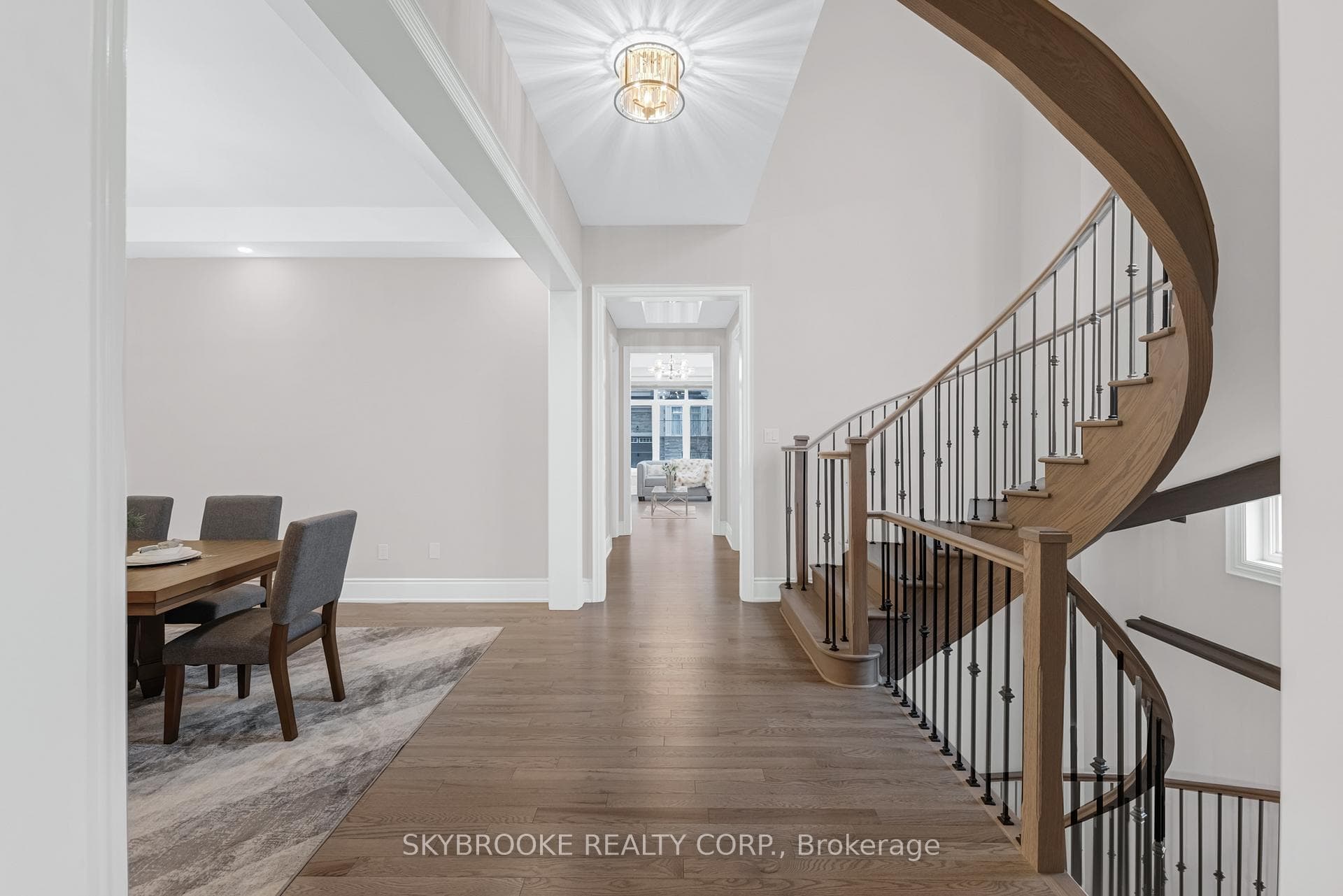 89 Broad Way photo 18
