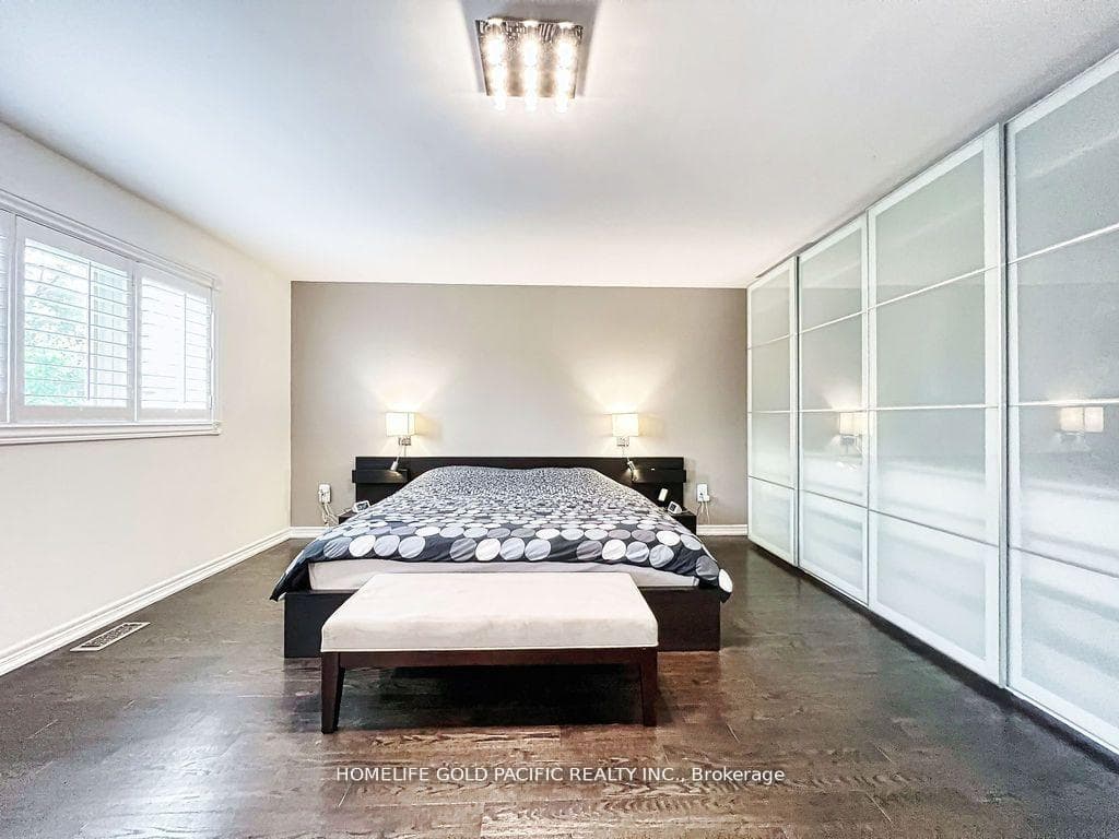 73 Macrill Road photo 24