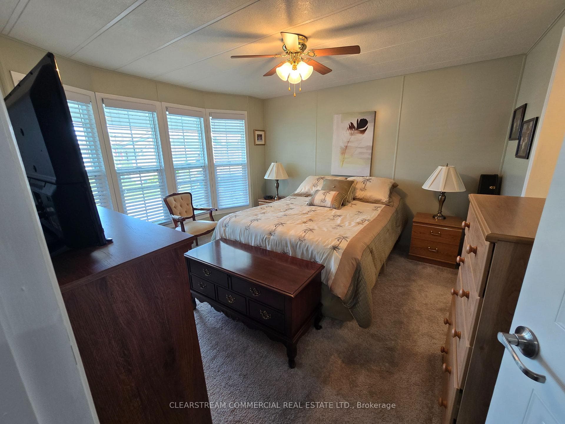 3033 Townline Road Unit 197 photo 15