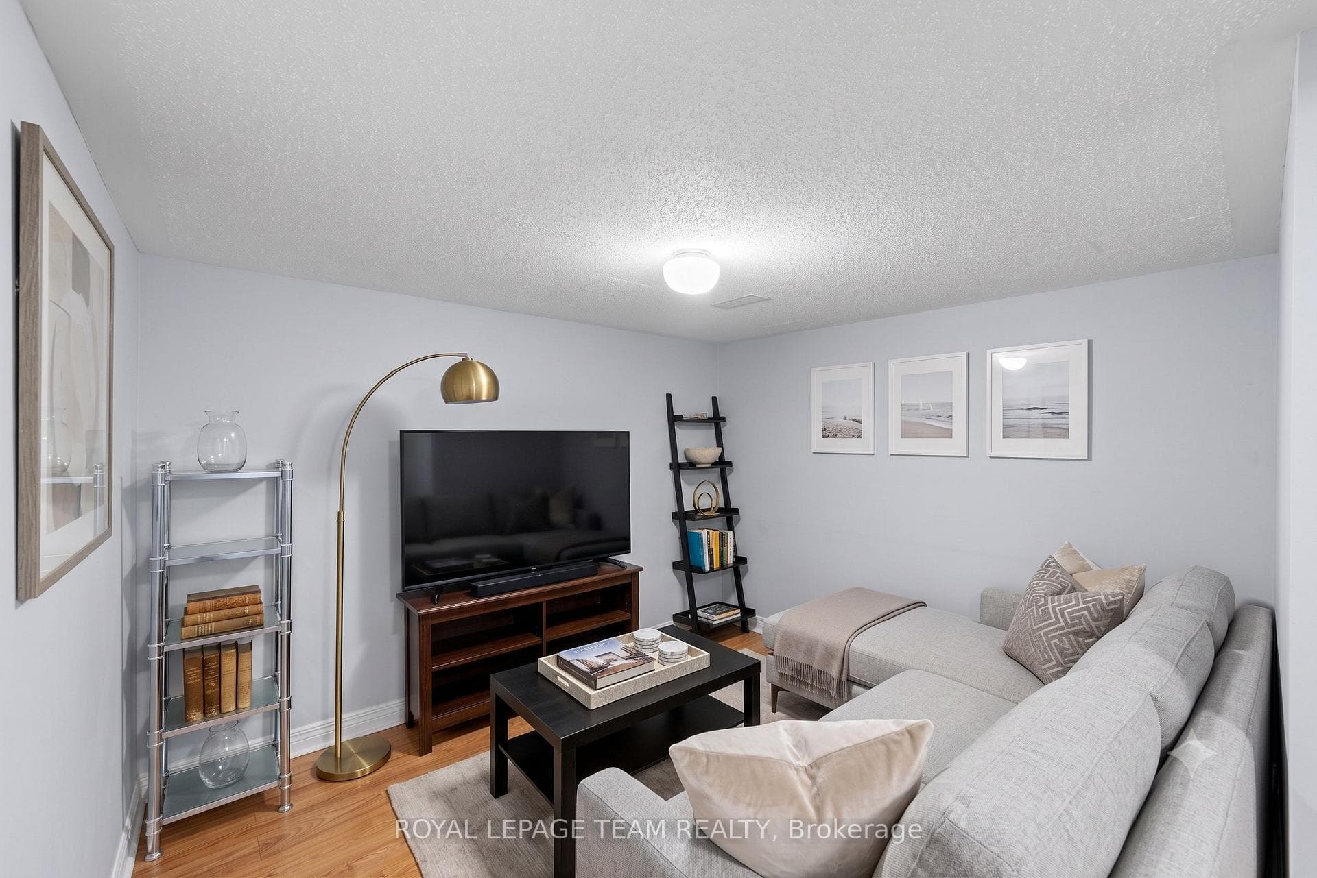 Some photos virtually decluttered/staged.