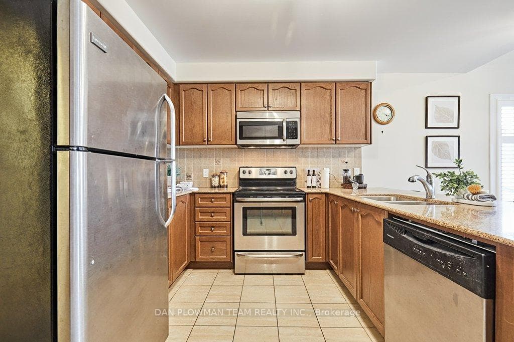 768 Ormond Drive photo 8
