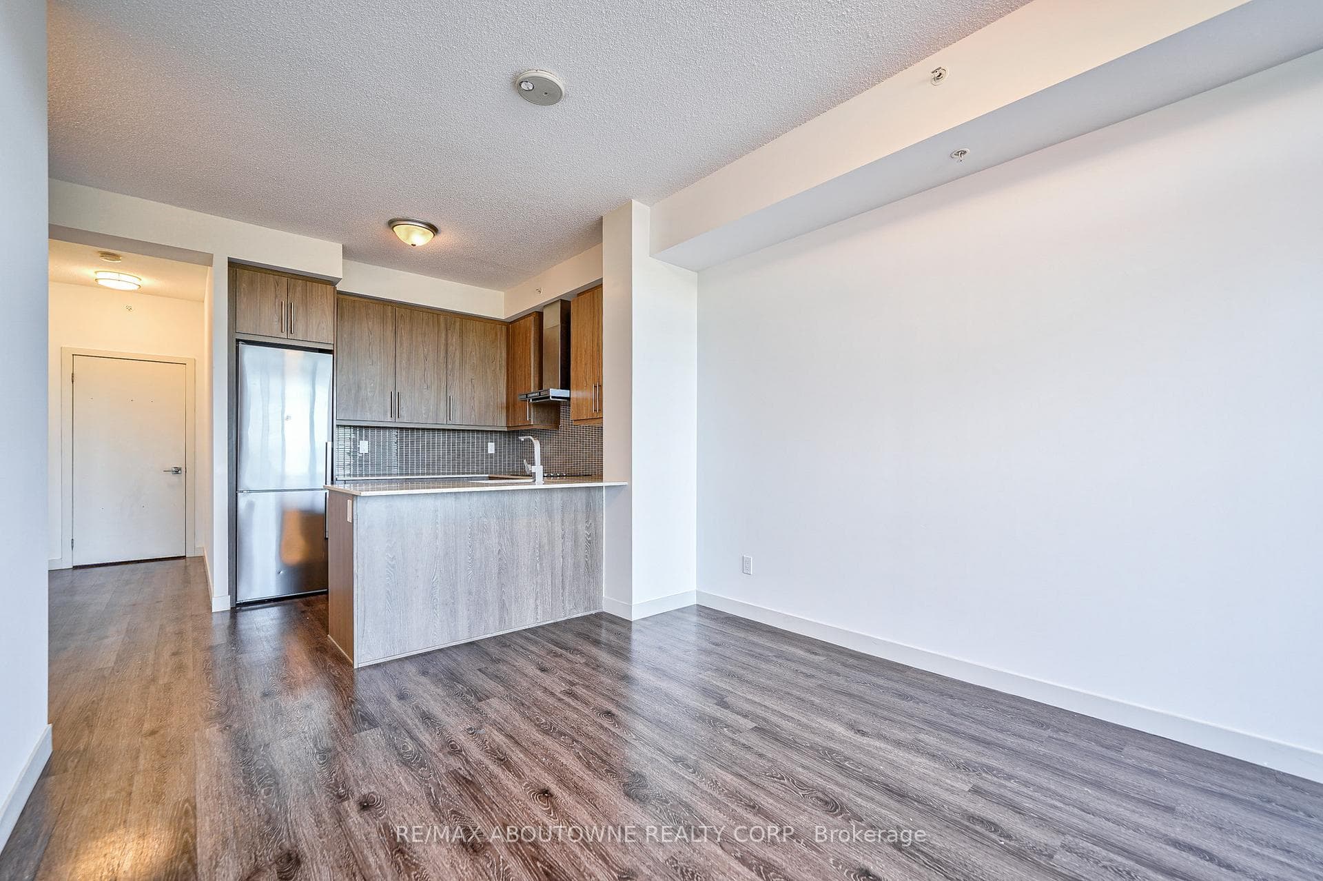 2093 Fairview Street Unit 506 photo 21