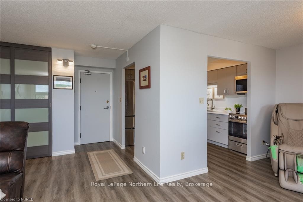 330 SIXTH Avenue Unit 503 photo 8