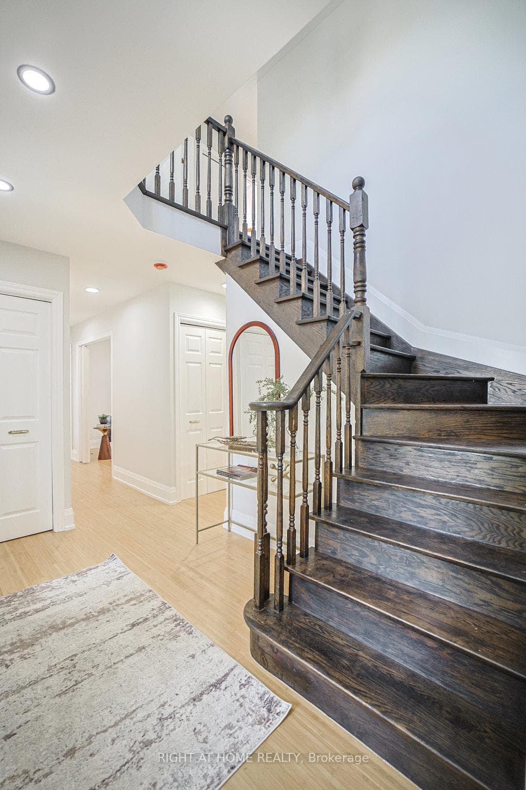 47 Blackfriar Lane photo 21