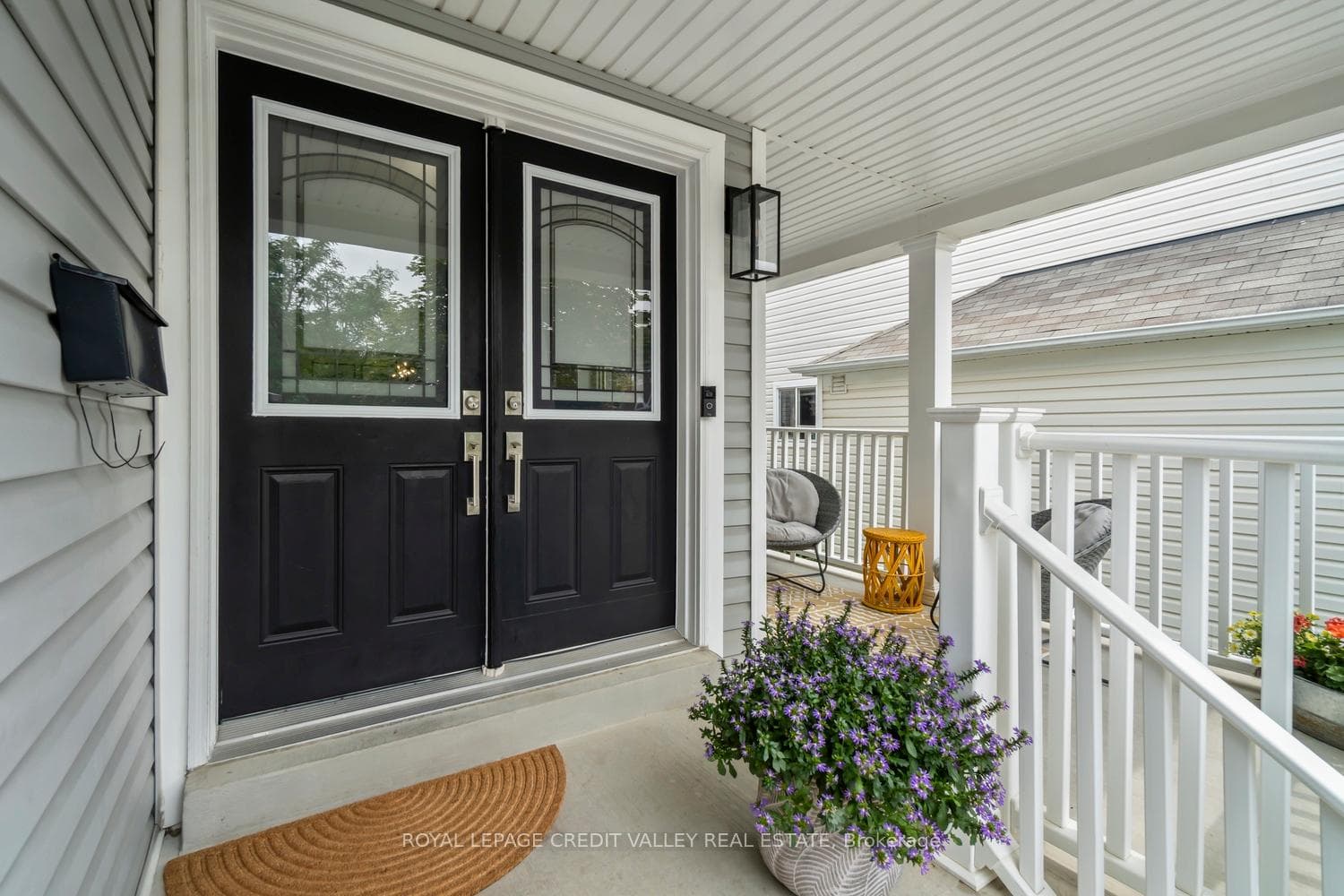 1789 Badgley Drive photo 3