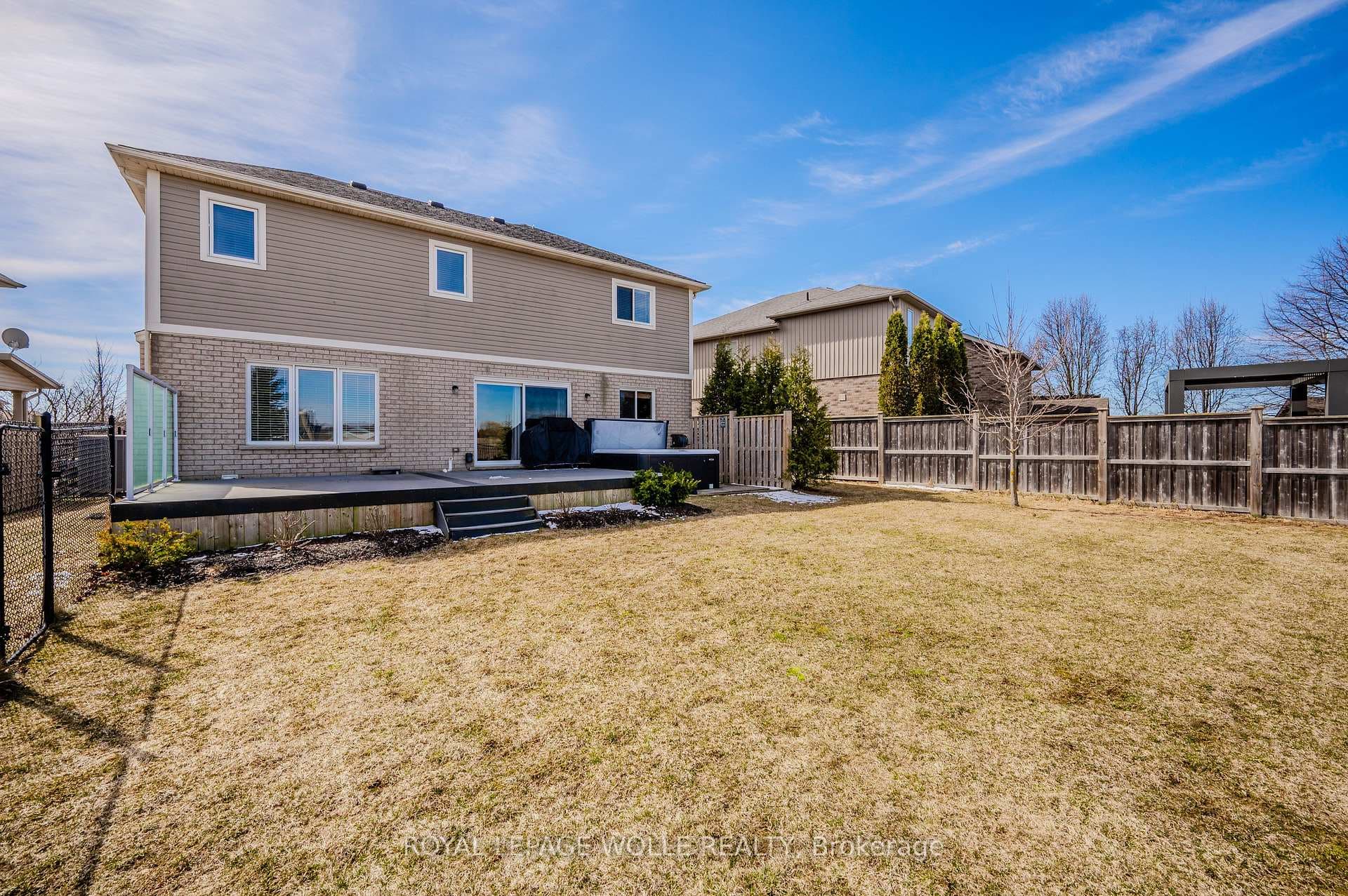 65 Goldschmidt Crescent photo 40