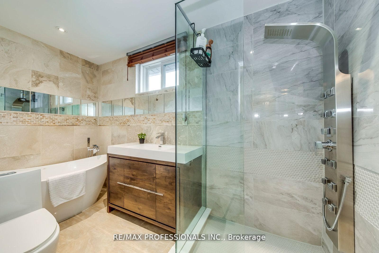 4345 Bloor Street Unit 51 photo 24