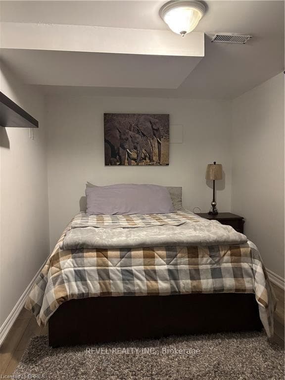 252 Berry Street photo 9