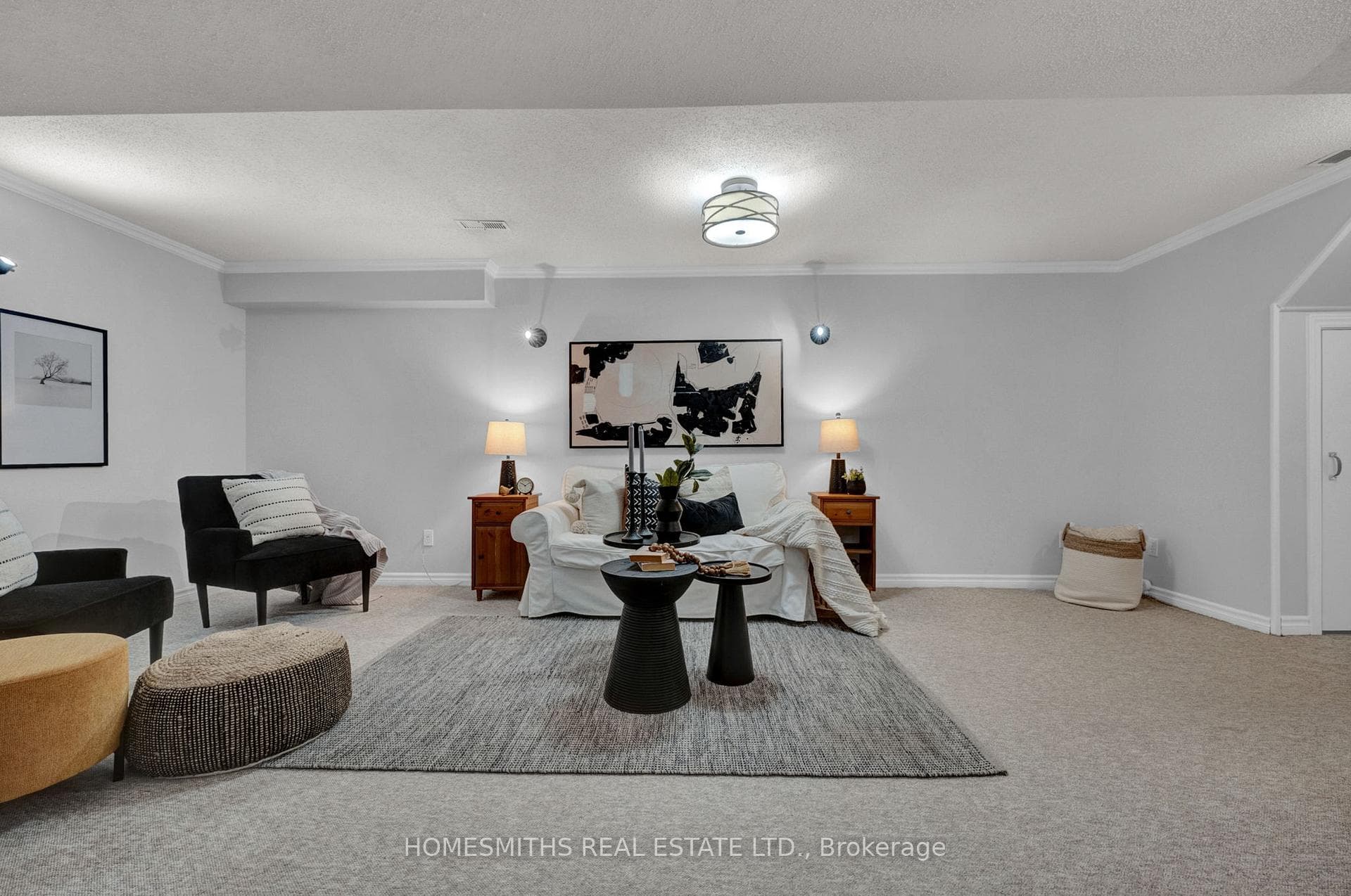787 Bennett Crescent photo 34