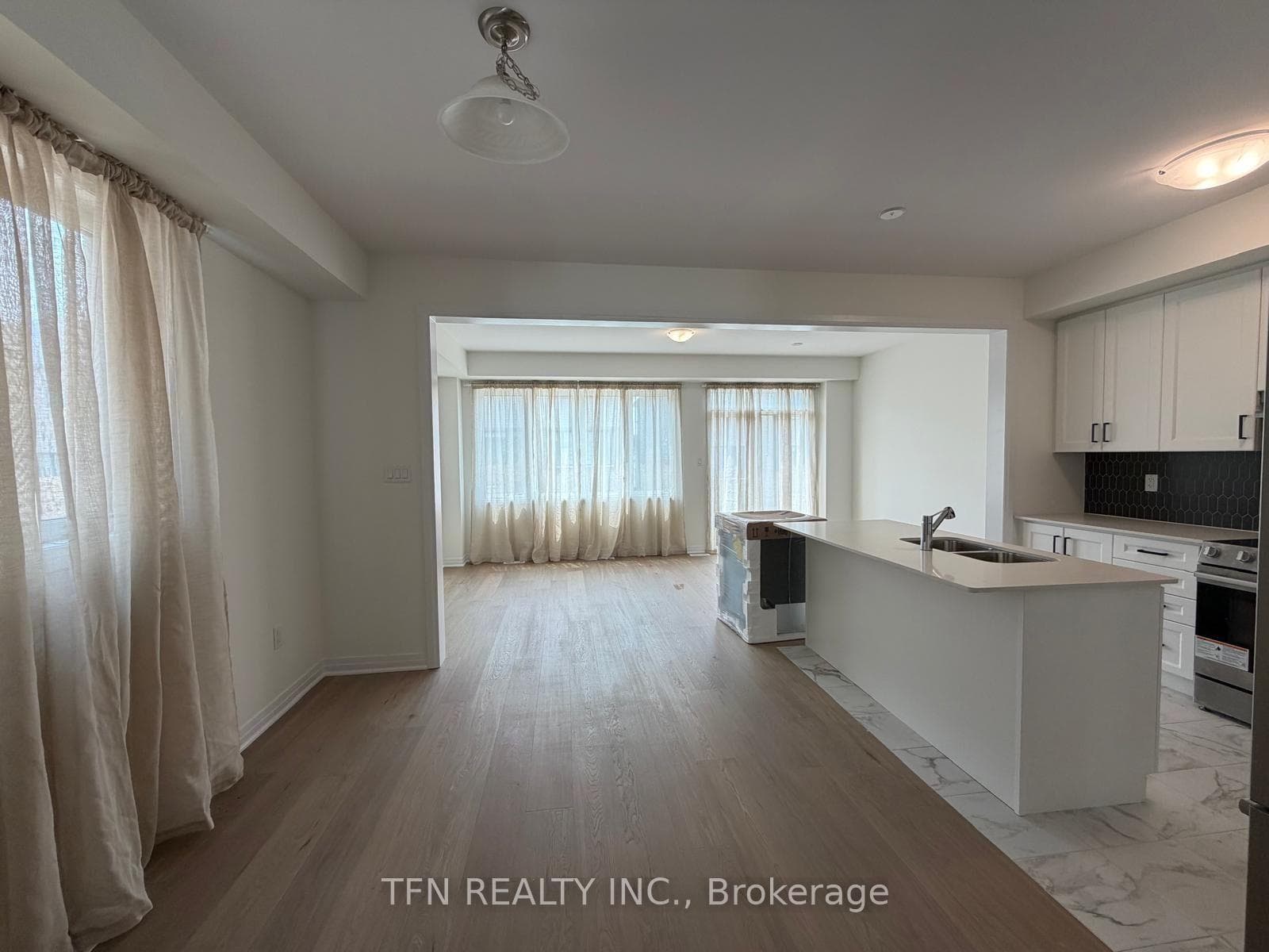 107 Holder Drive photo 12