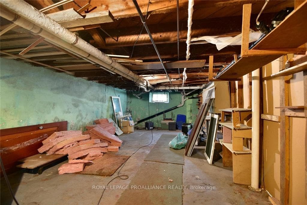 591 ANN Street photo 27