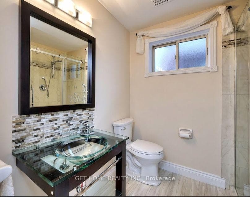 19 Oprington Drive photo 11