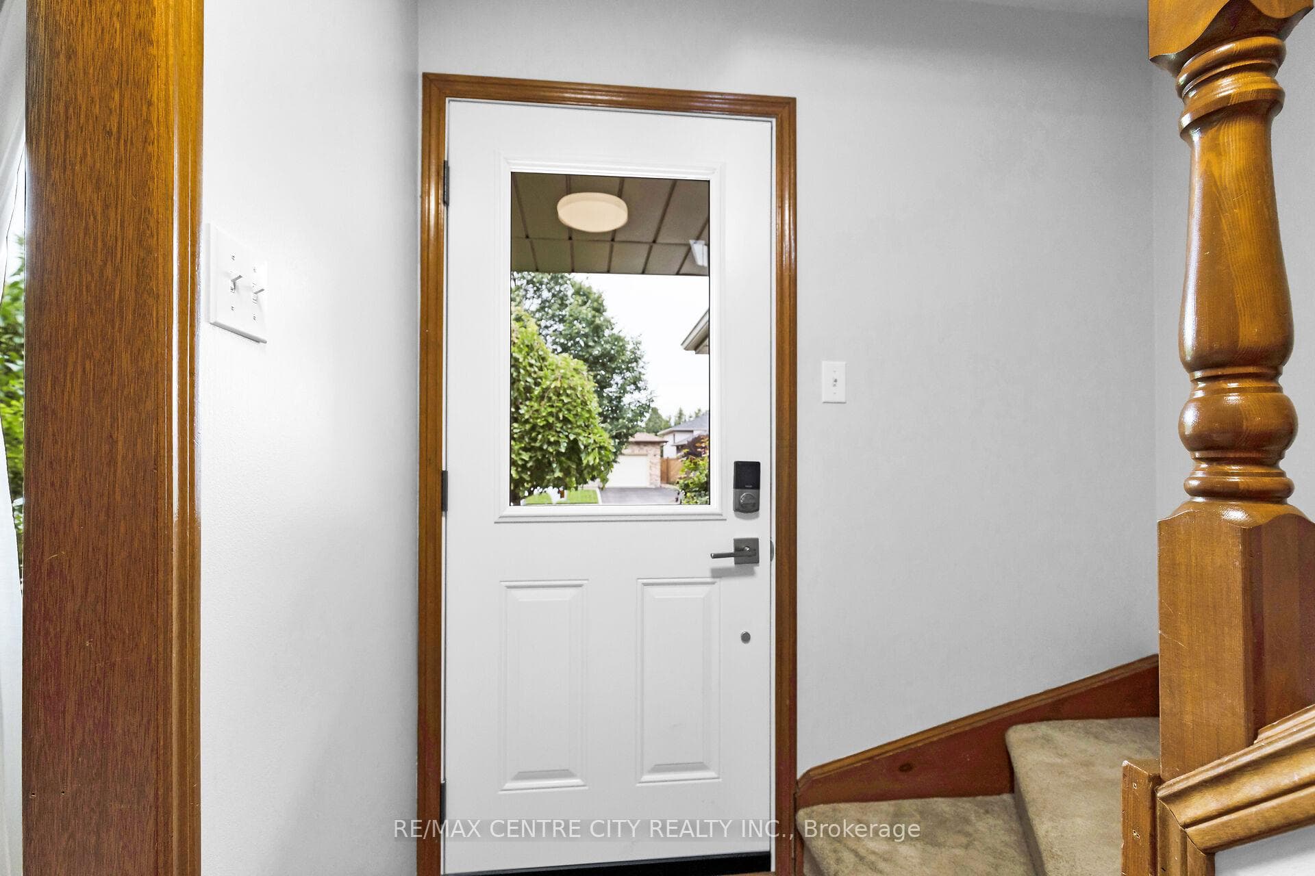 757 Railton Avenue photo 3