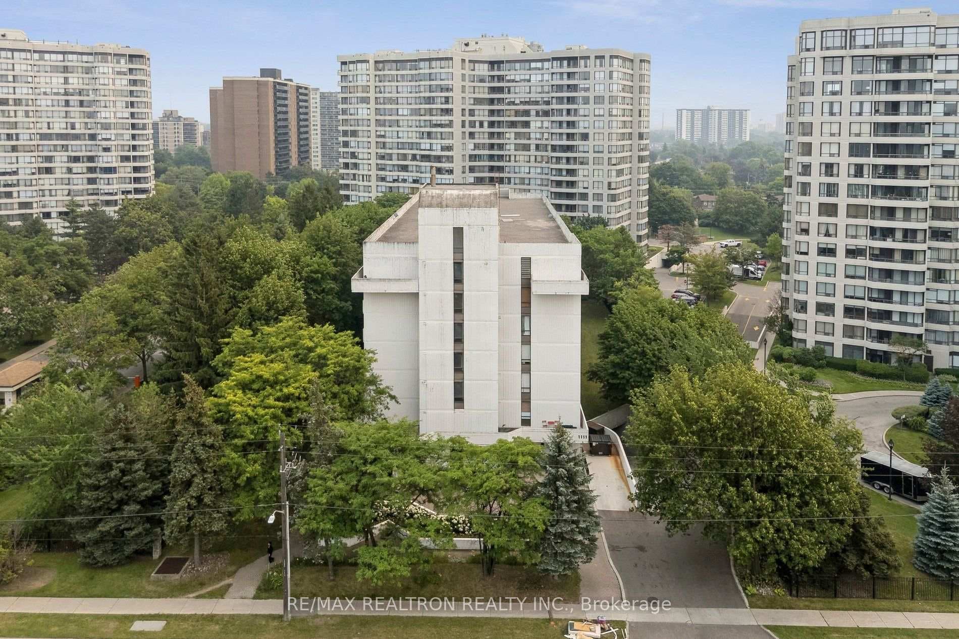 1111 Steeles Avenue Unit 307 photo 36