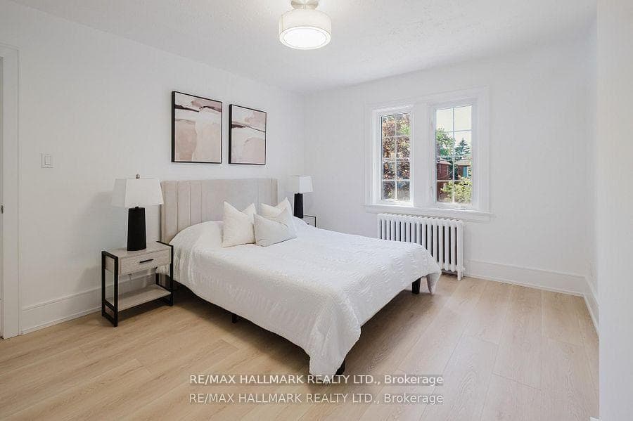 18 Glen Stewart Avenue photo 13