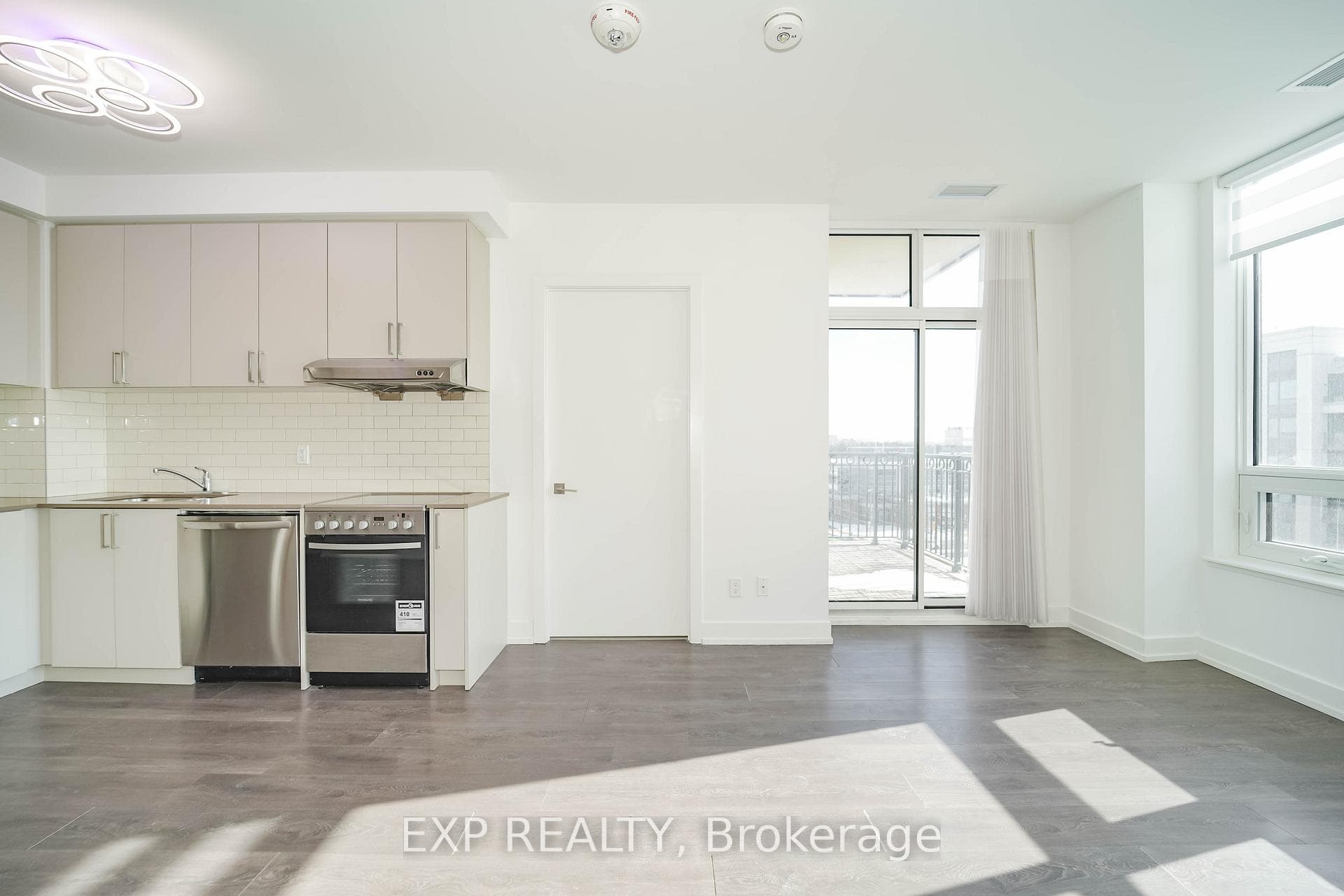 268 Buchanan Drive Unit 707W photo 19