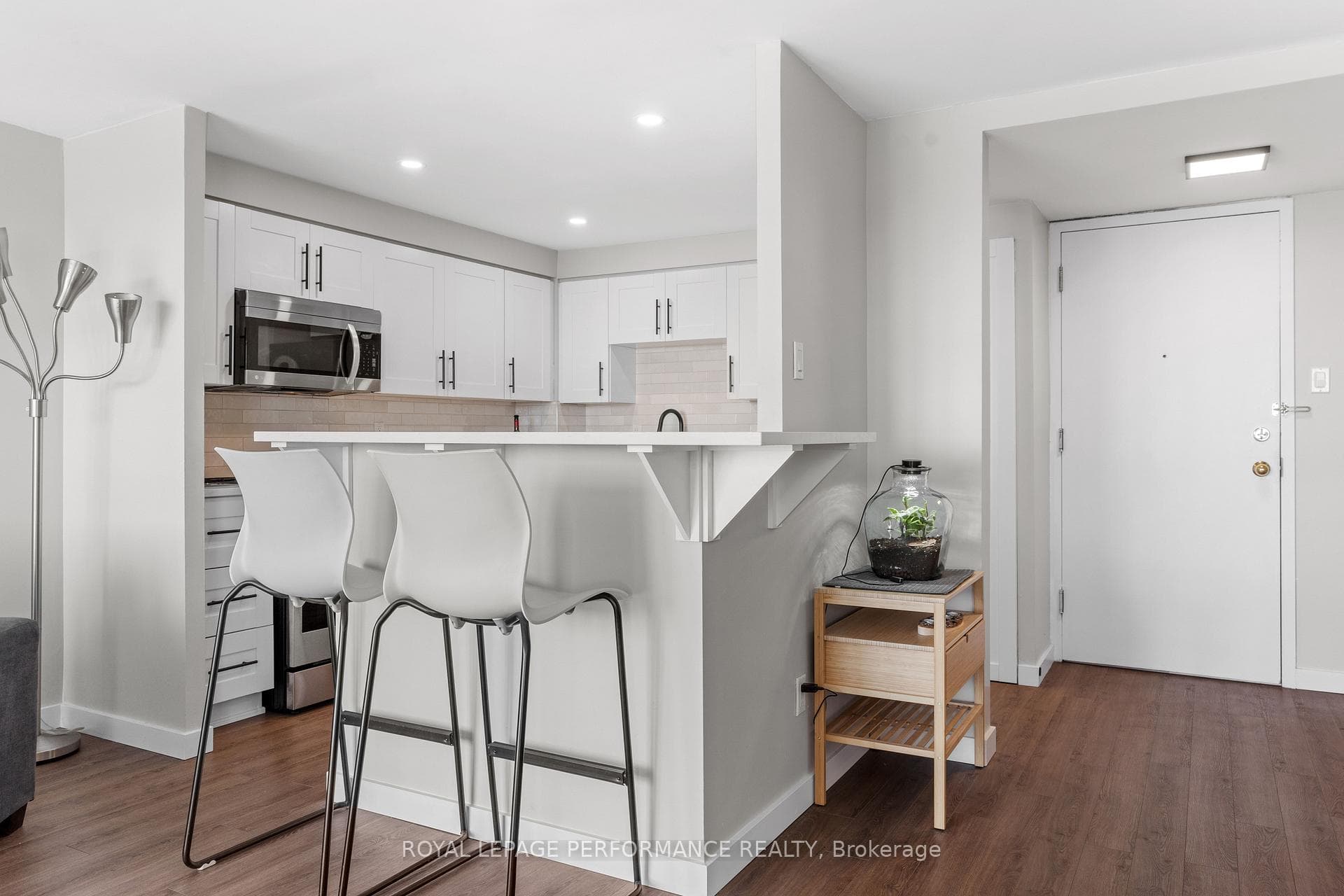960 Teron Road Unit 819 photo 6