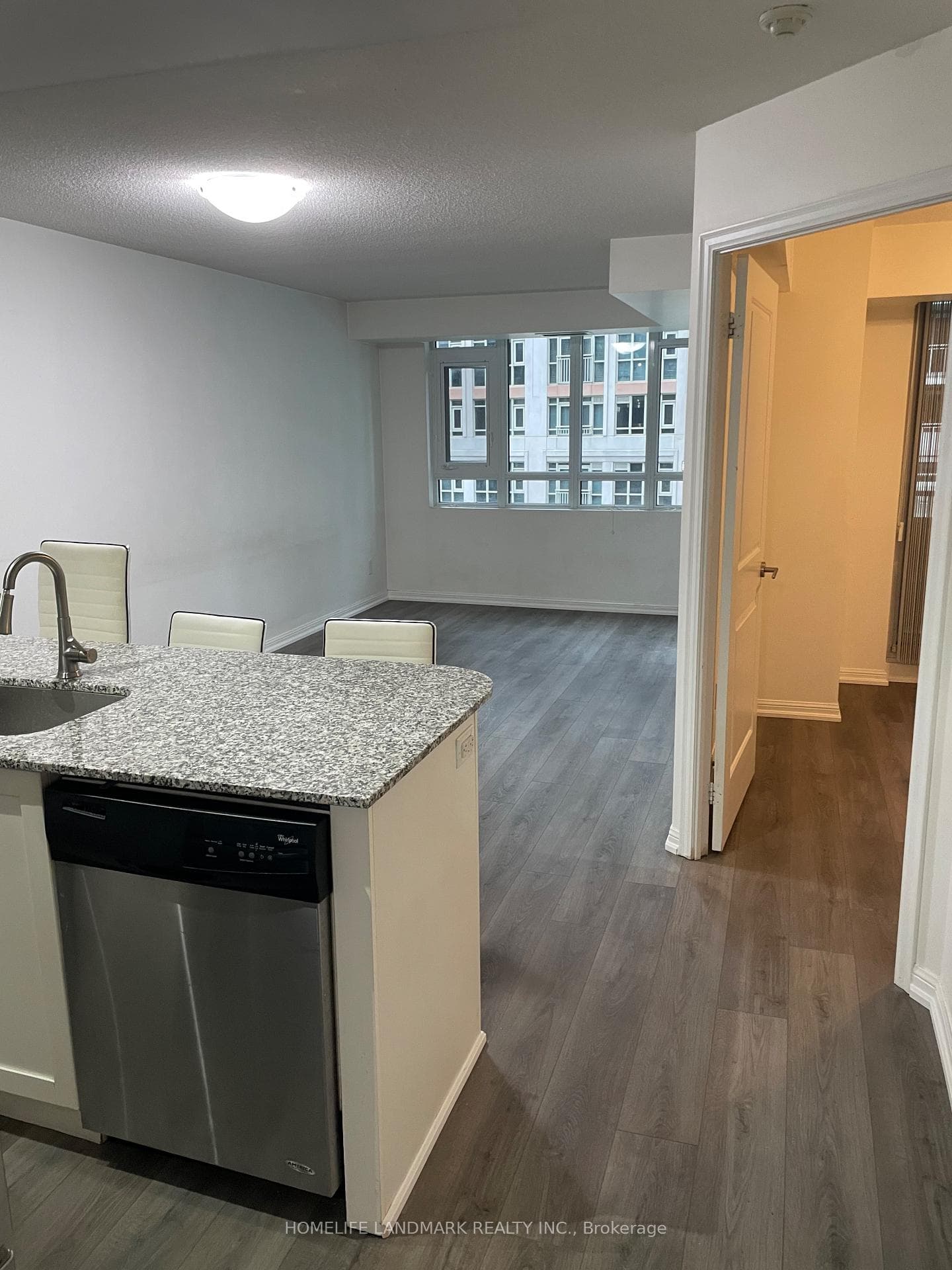 38 Grand magazine Street Unit 539 photo 6