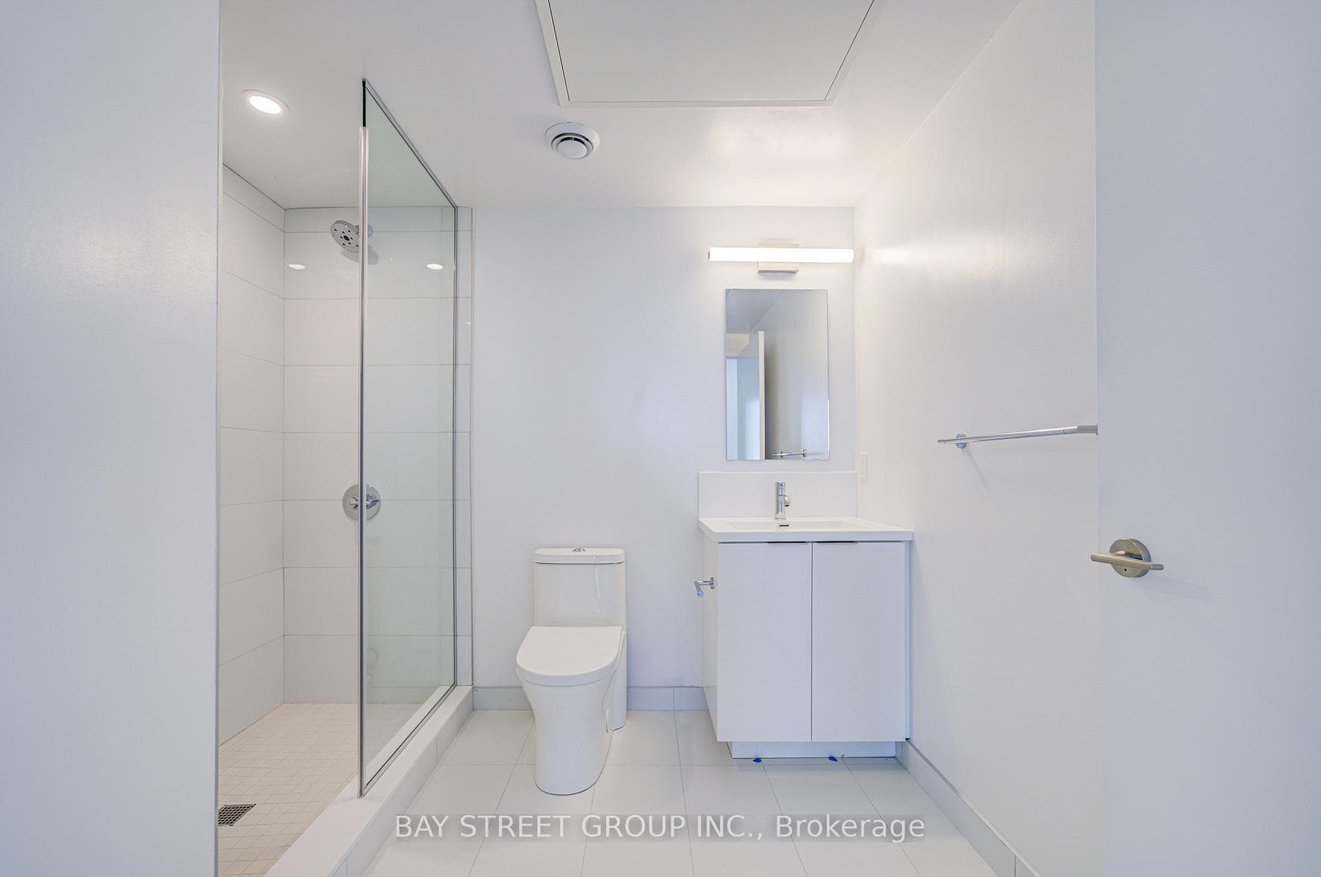 230 Simcoe Street Unit 3418 photo 28