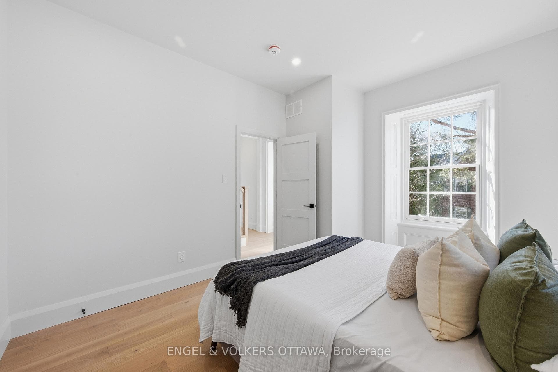71 Thomas Street photo 27