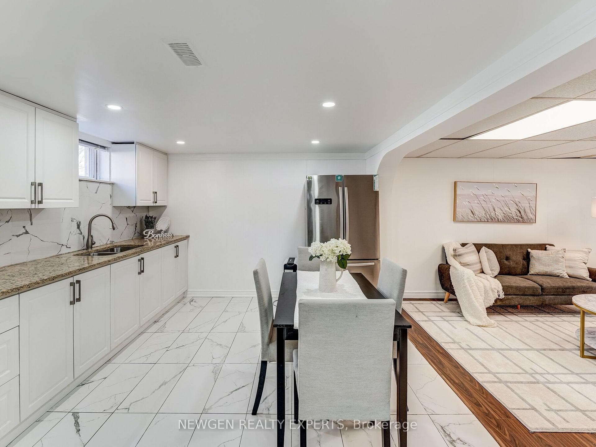 30 Linton Avenue photo 25