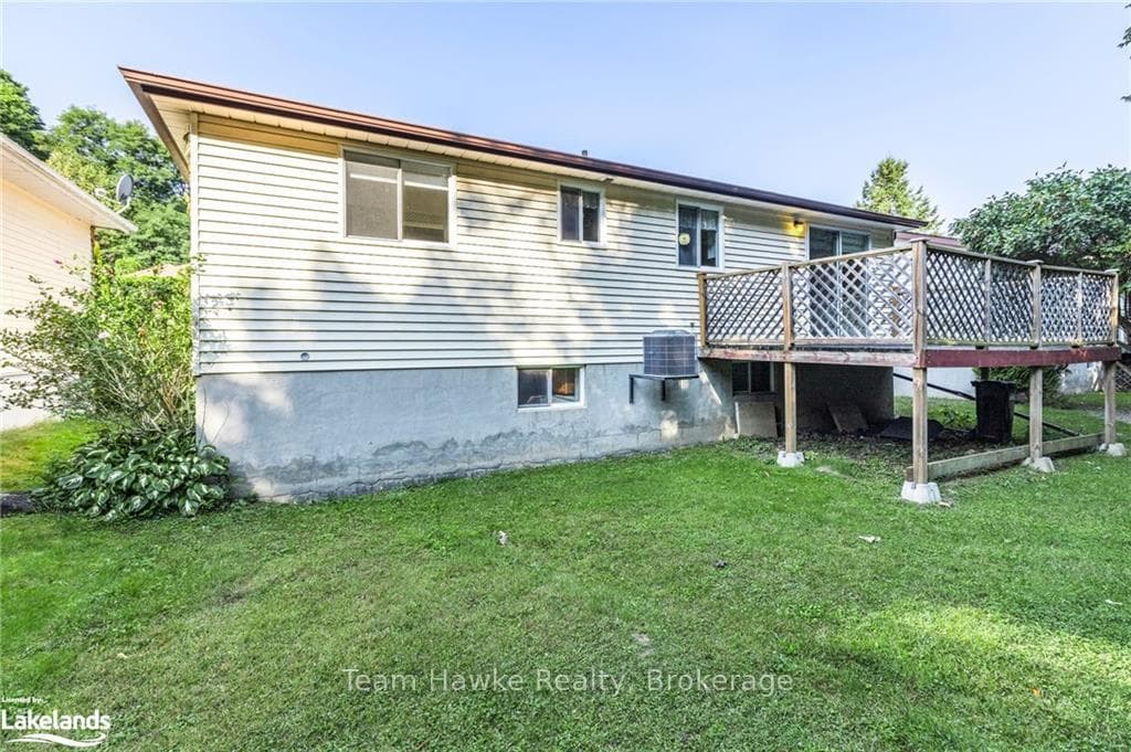 818 BIRCHWOOD Drive photo 26