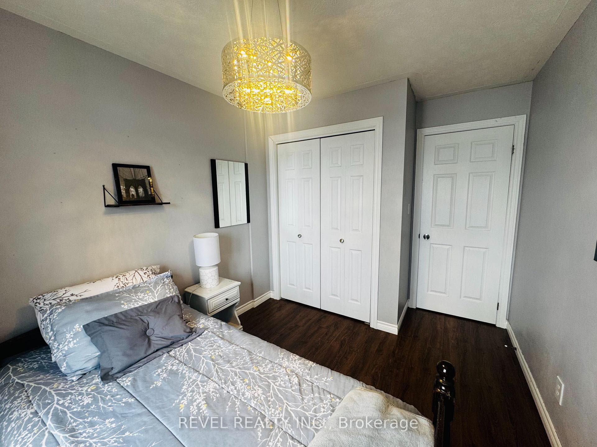 630 Lonergan Boulevard Unit Unit 404 photo 18