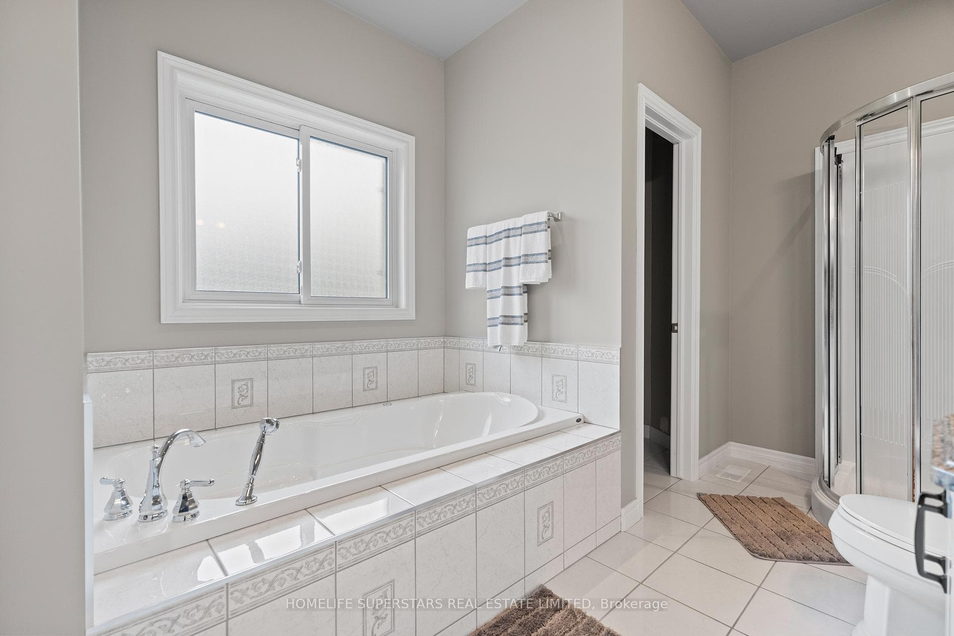 2663 Thompson Road photo 14