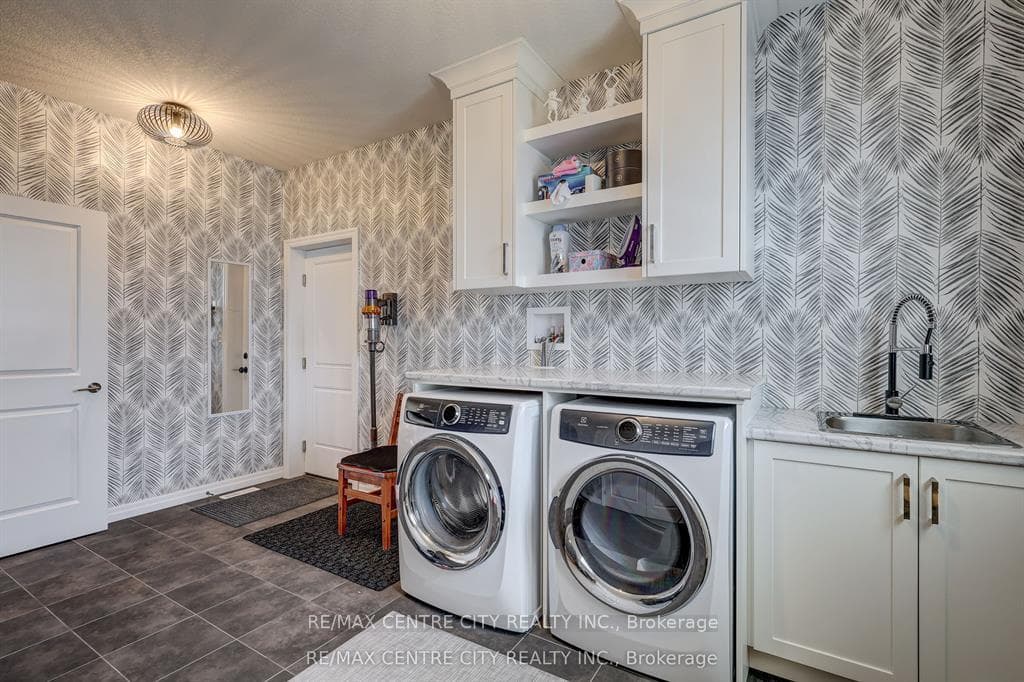 41 Honey Bend photo 26