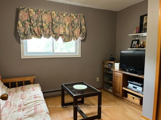 25 Fitz Avenue photo 9