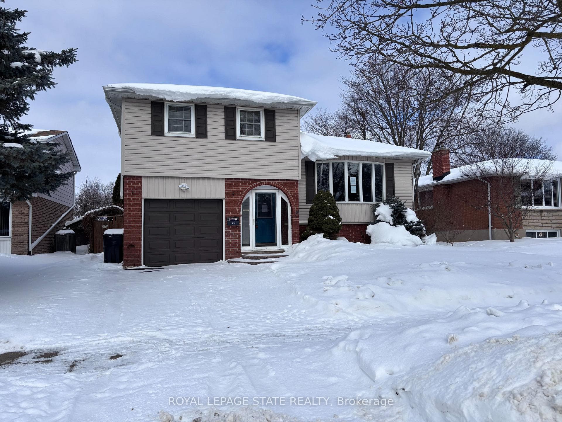 76 Ramblewood Way photo 1