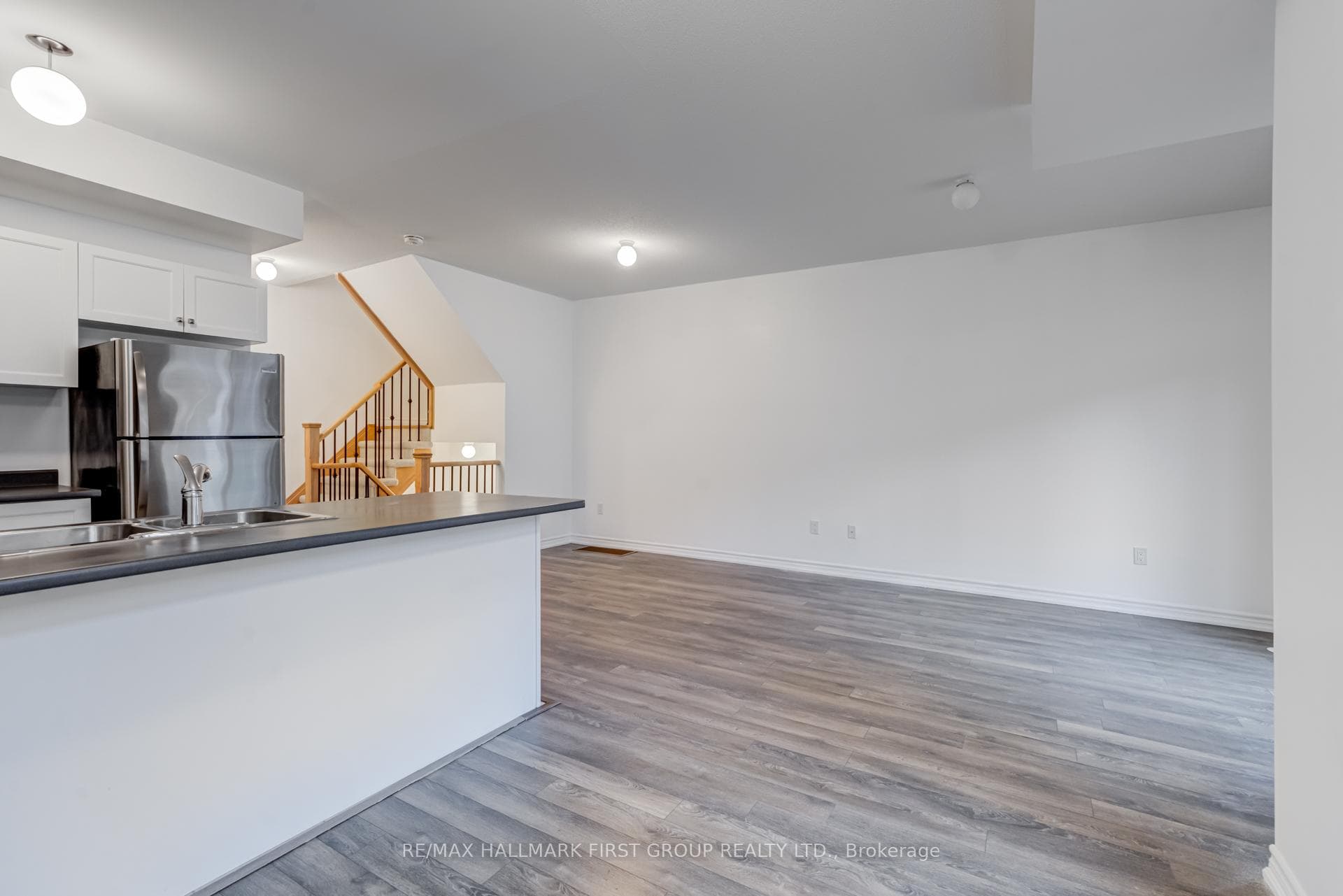 2428 Nantucket Chase Unit 111 photo 8