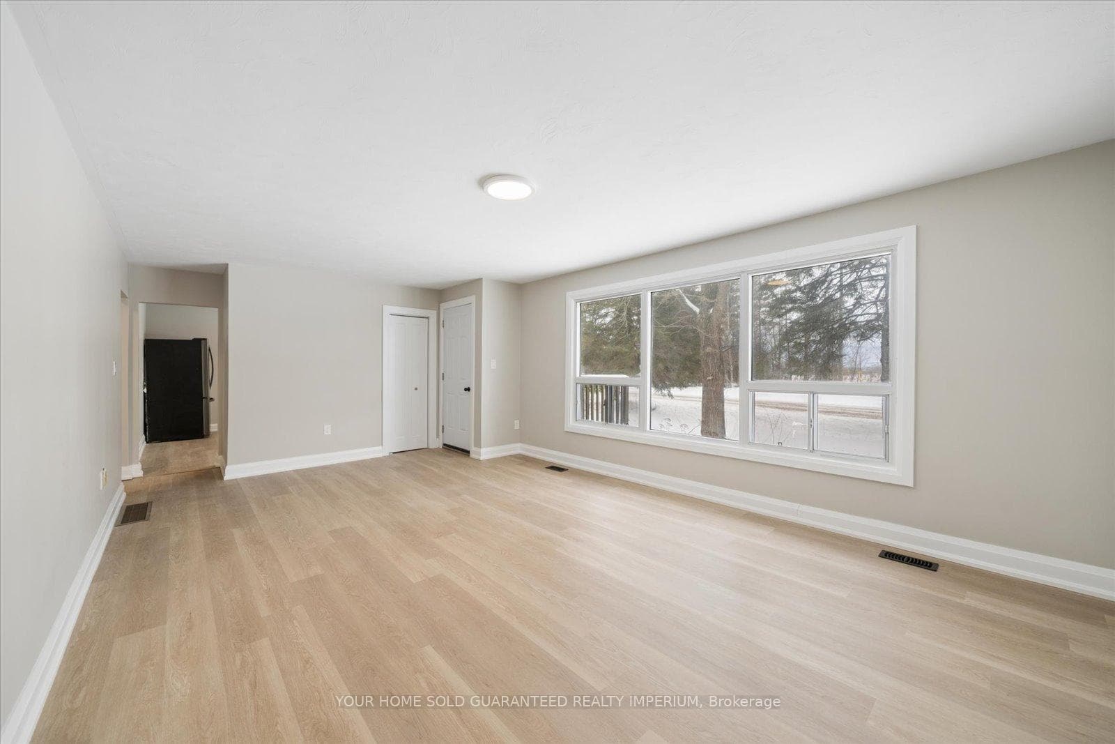 2113 Brownsville Road photo 5