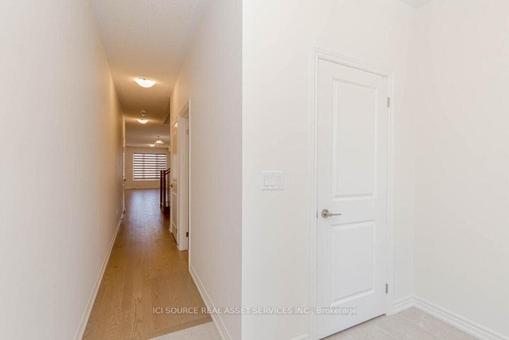 83 Laing Drive photo 3