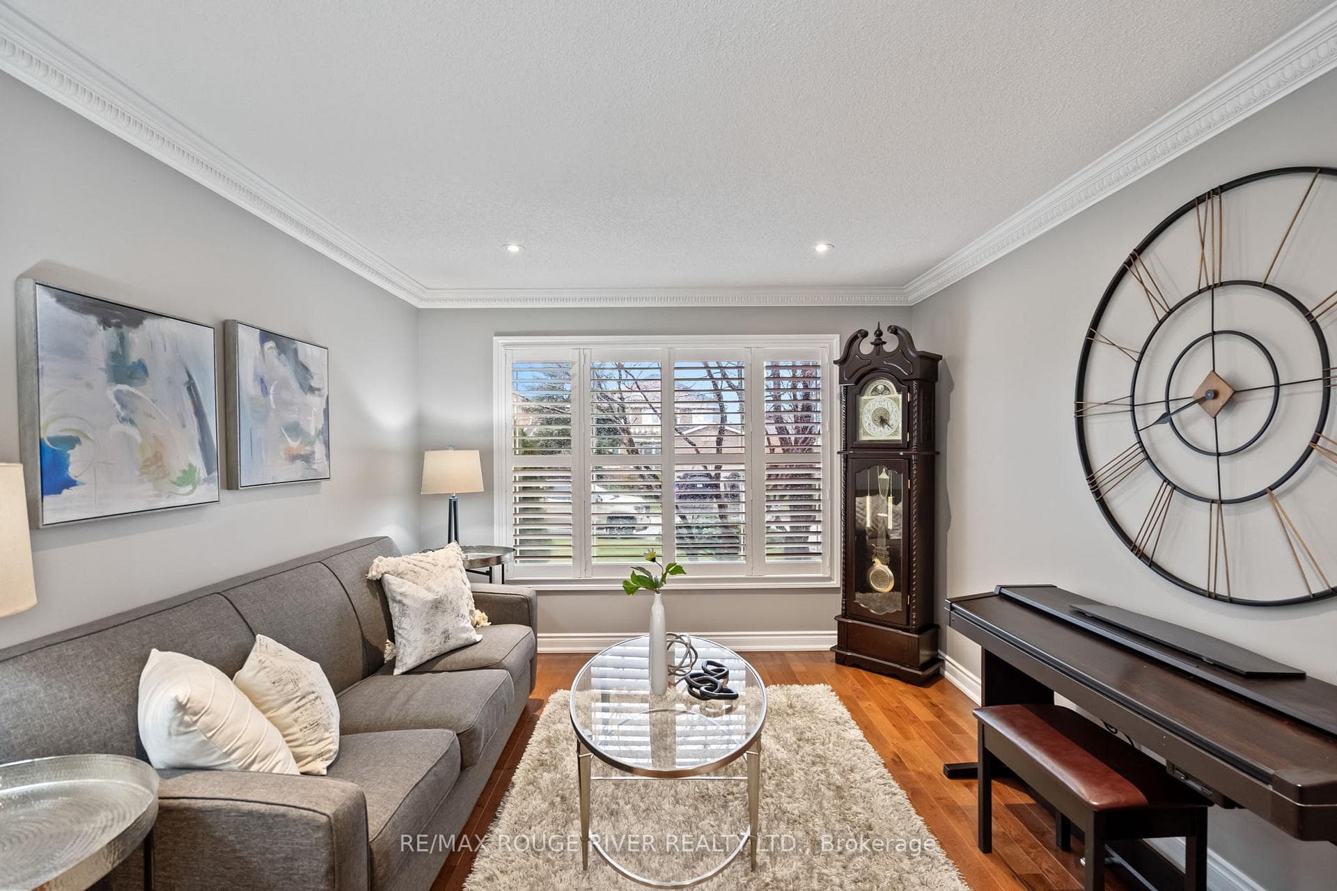 20 Dewbourne Place photo 6