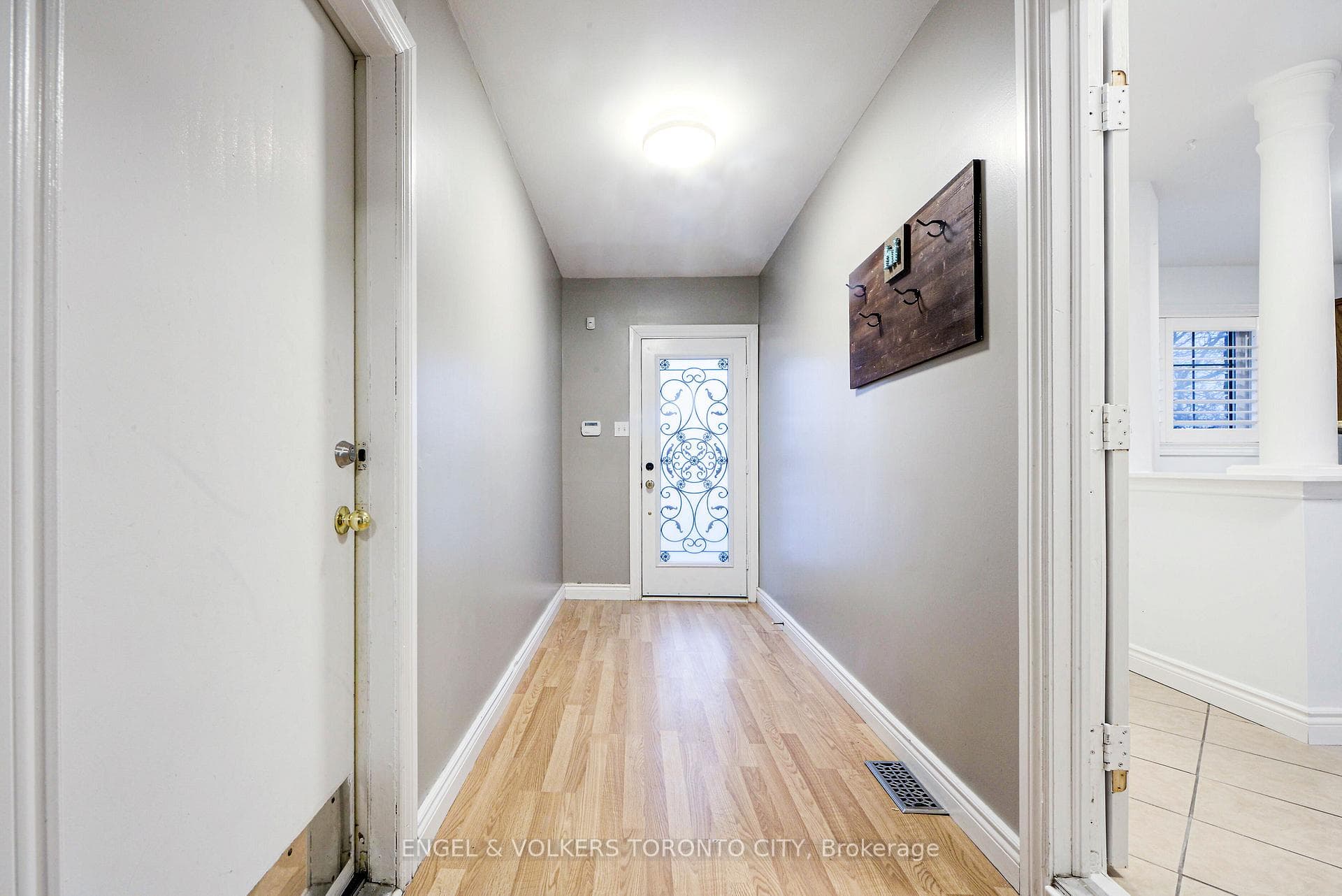 2663 Taunton Road photo 23