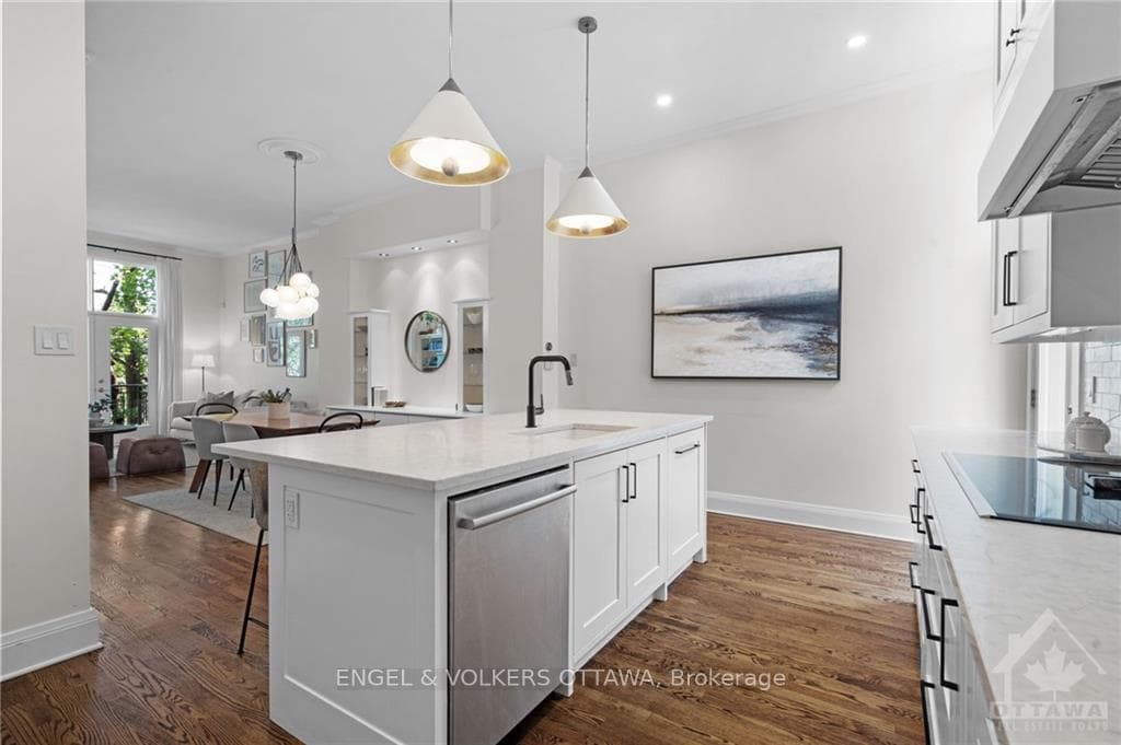 33 DUFFERIN Road photo 8