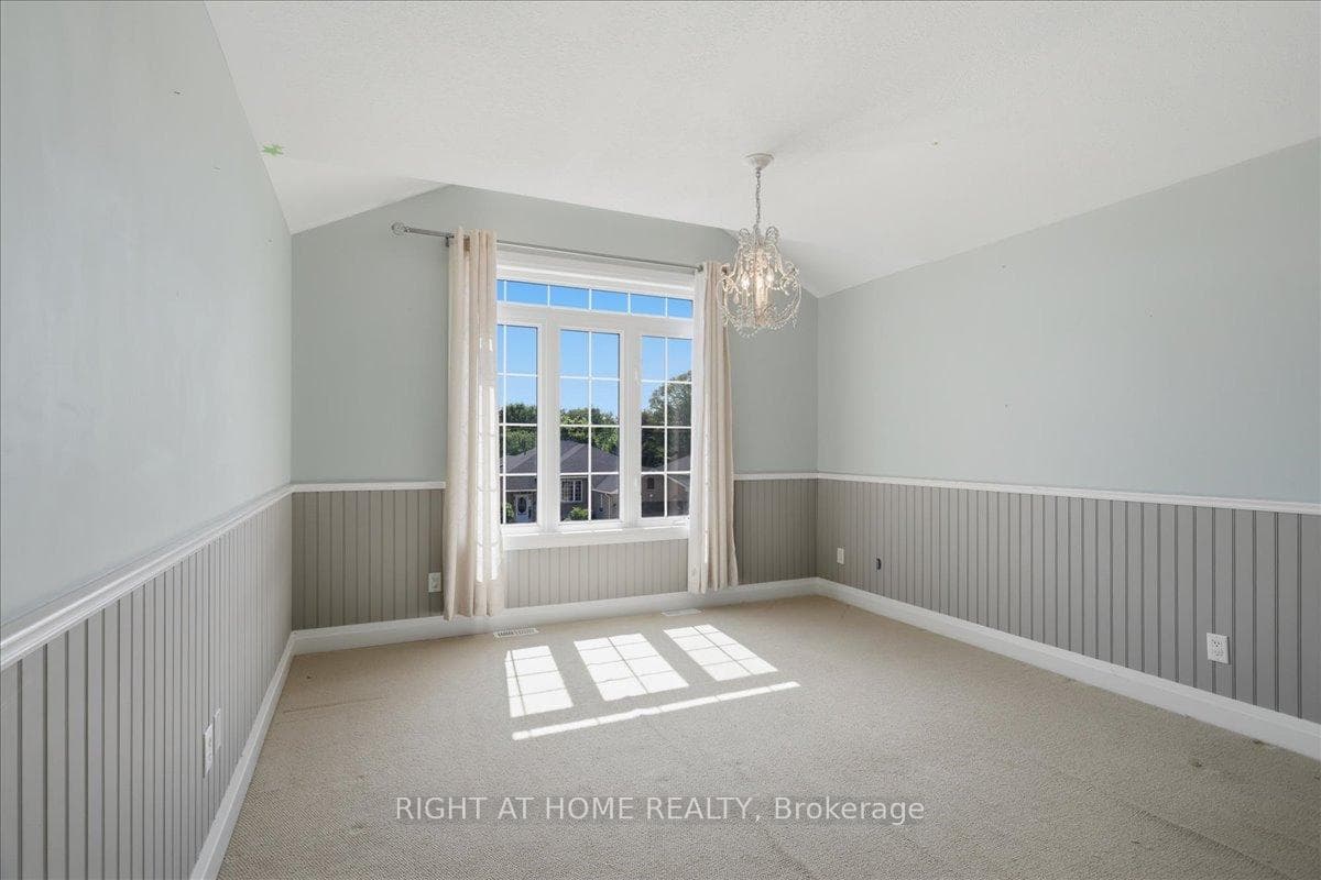 31 Christy Drive photo 37