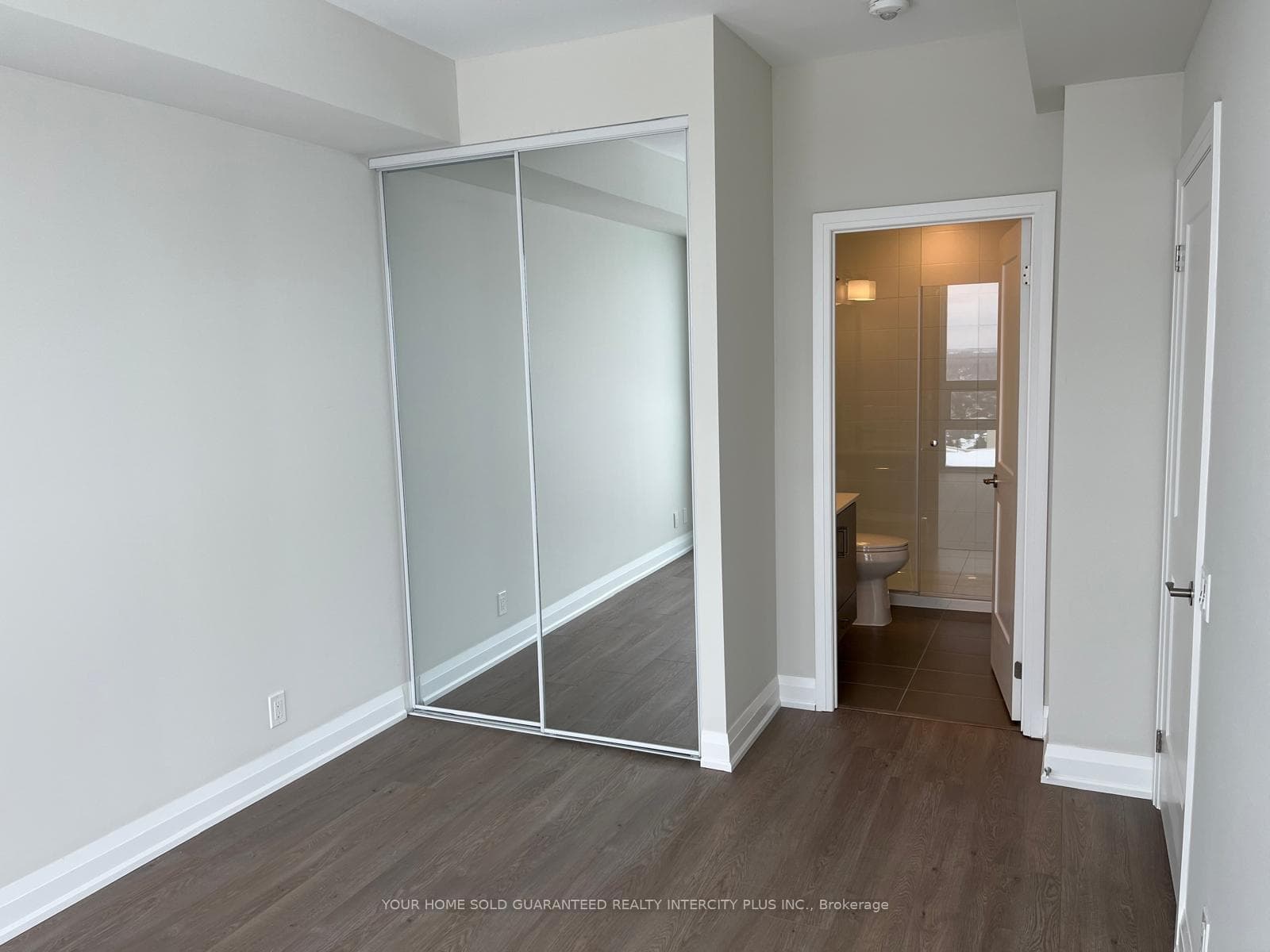 15 Lynch Street Unit 1405 photo 8