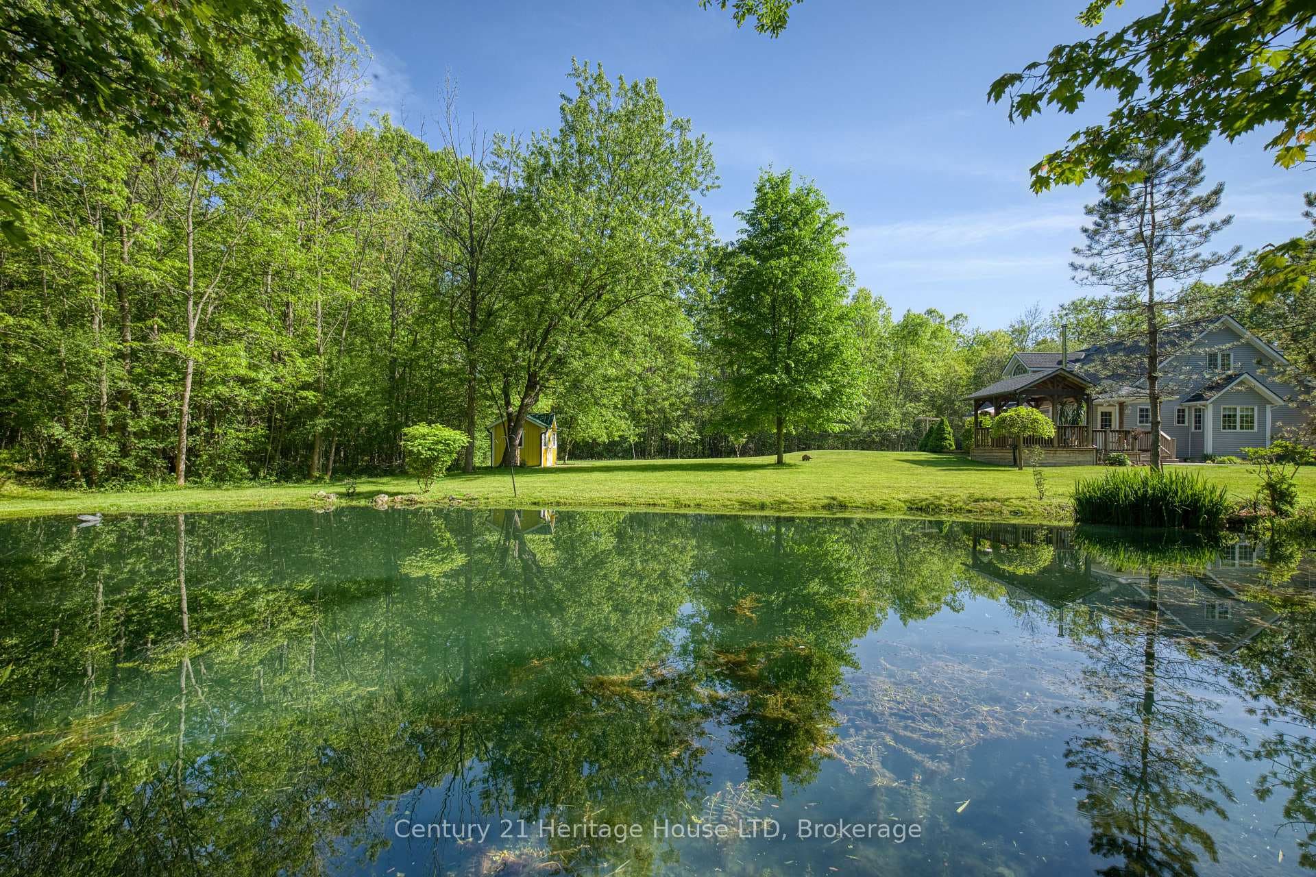 2468 Sunset Drive photo 45