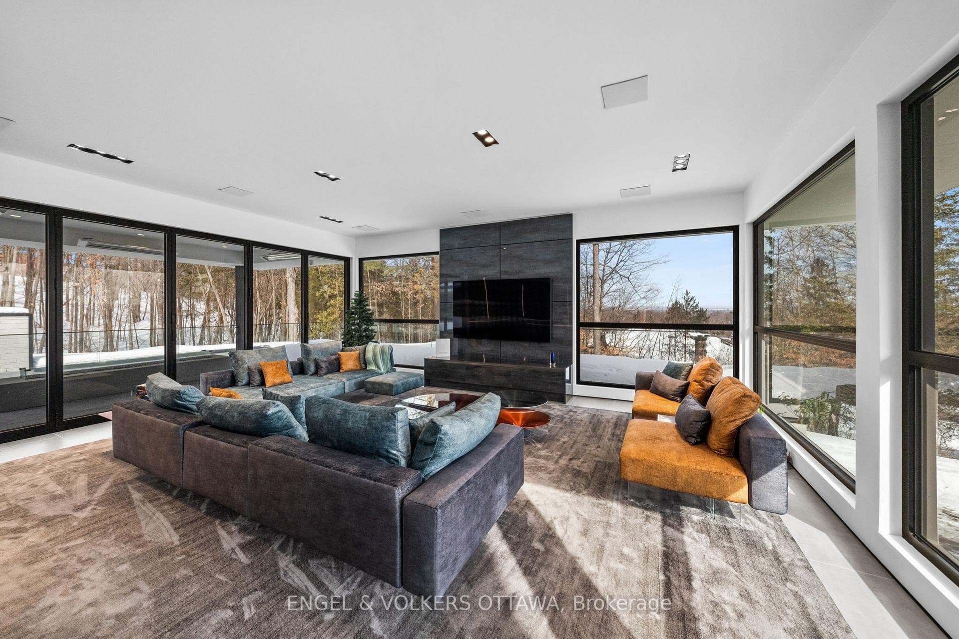 1 Delong Drive photo 26