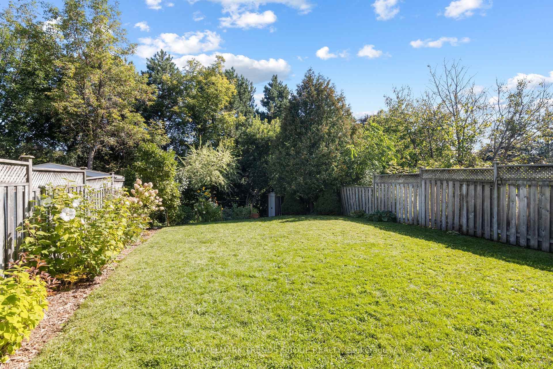 353 Gaston Place photo 26