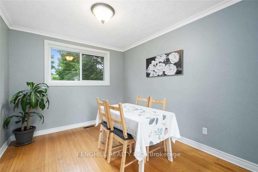 786 Botany Hill Crescent photo 23